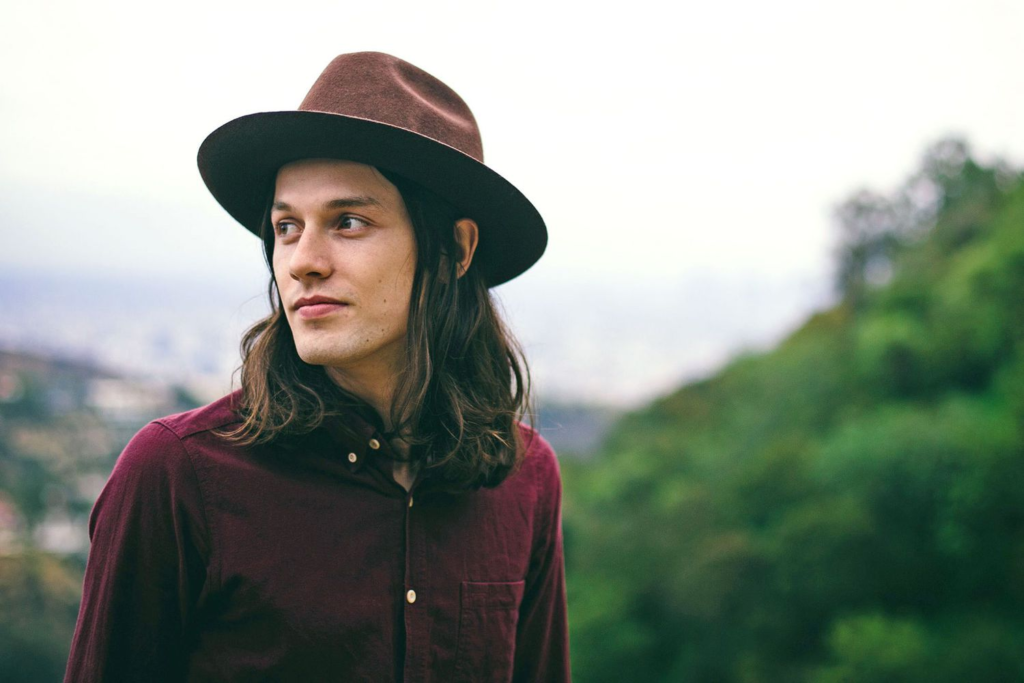 Merelakan Tidak Semudah Yang Dibayangkan Let It Go James Bay