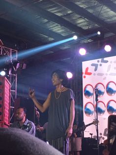 Cinta Yang Tulus Dan Seikat Bunga , Segelas Berdua - FourTwnty