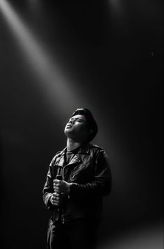 Angin Rindu Dari Rony Parulian Yang Rindu Dengan Sang Kekasih